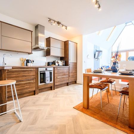 Llandaff Lofts By Ty Sa - 2 Bed With Terrace - Wifi Apartment Кардиф Екстериор снимка